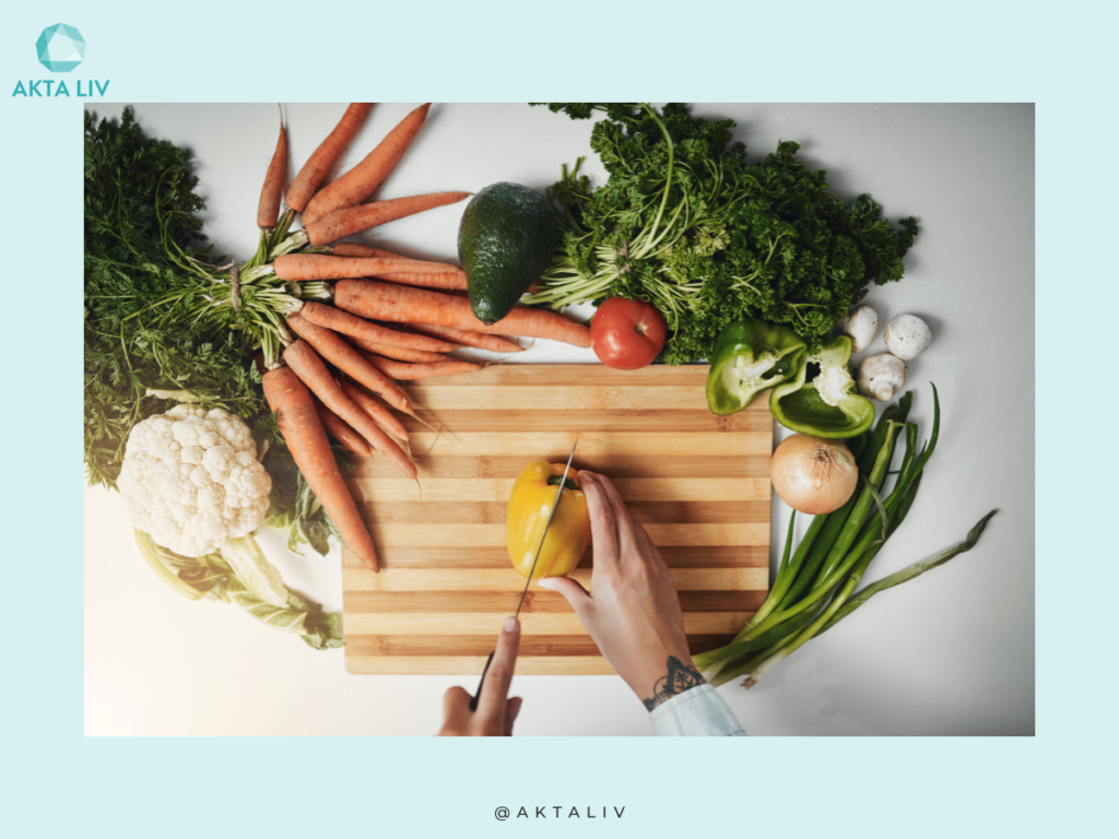AKTA-Liv-Endocrinologia-Integrada-Osteoporose-alimentacao-adequada-VEGETAIS-VERDE-ESCURO