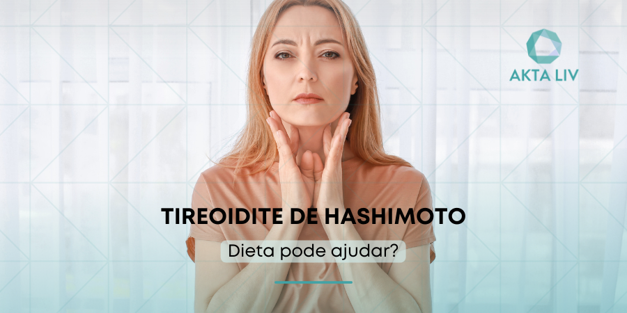 AKTA-Liv-Dieta-pode-ajudar-tireoidite-de-hashioto-mulher-preocupada-apalpando-a-regiao-do-pescoco