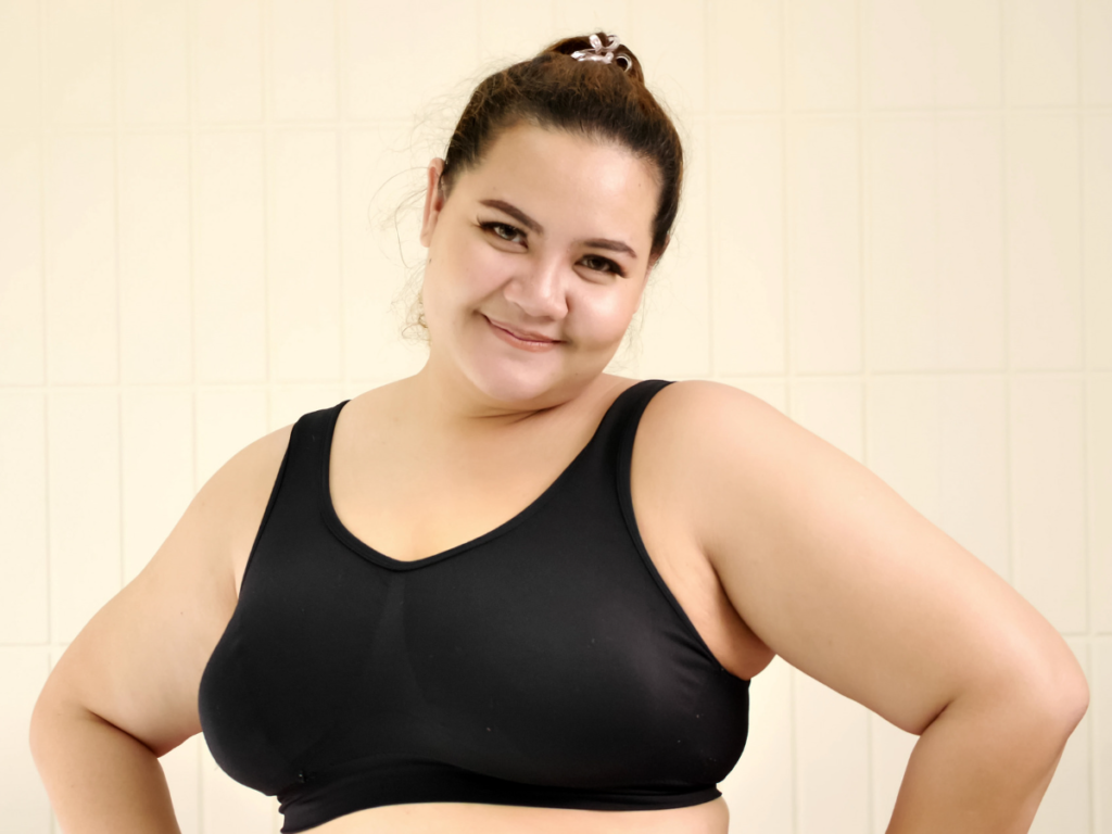 AKTA-Liv-Endocrinologia-Emagrecimento-tireoide-engorda-mulher-obesa-feliz